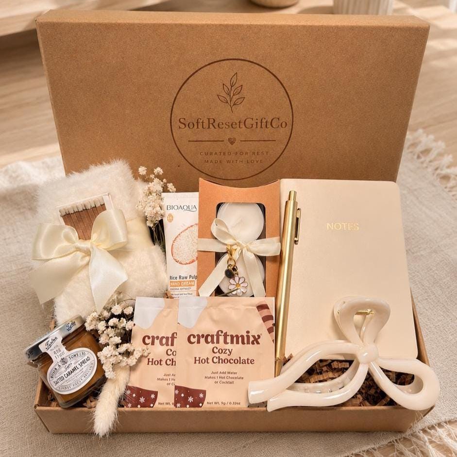 Ivory Moment Gift Box