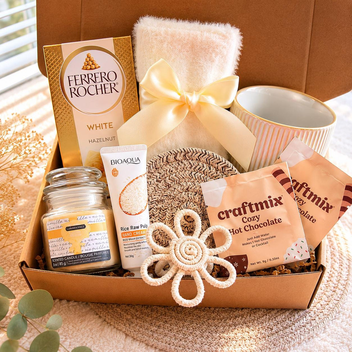 The Cozy Compliment Box